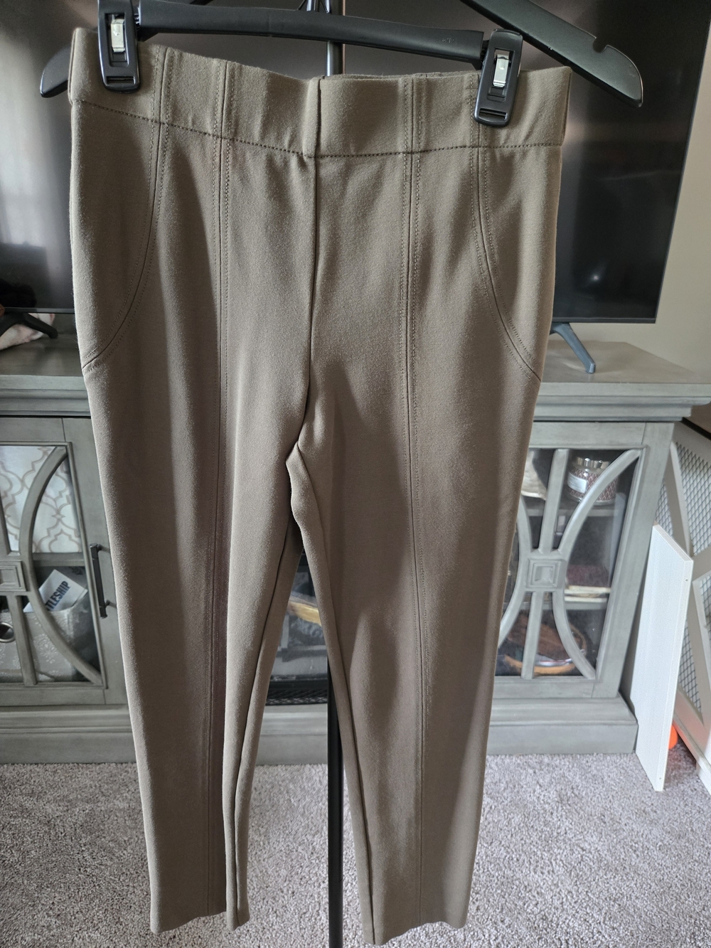 Thalian Olive Green Ponte Ankle Pants